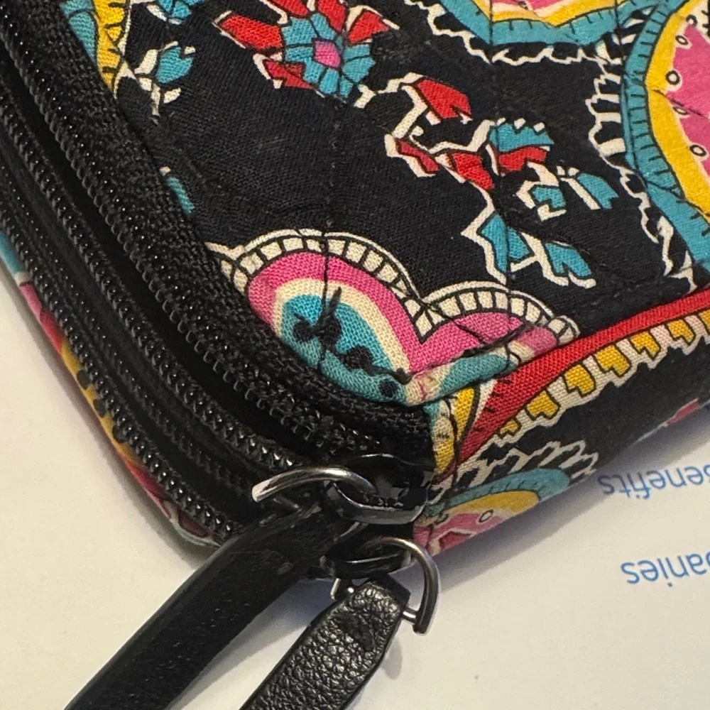 Vera Bradley Parisian Paisley wristlet wallet
